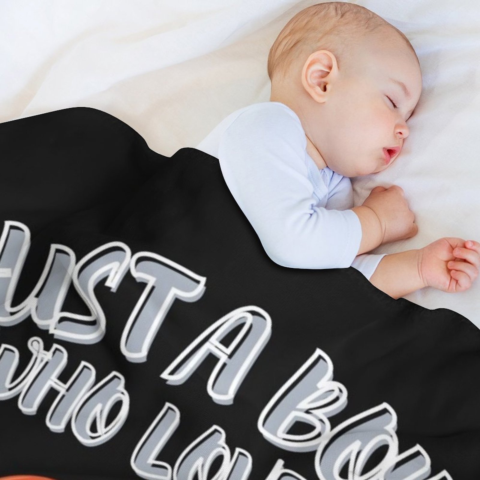 Just a Boy Who Loves Reading B - Luxury Lifestyle Hotel recensione e prezzo